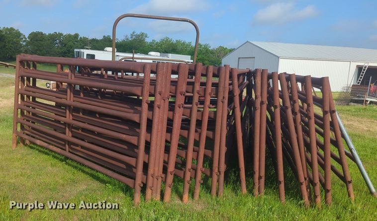 image for item NZ9696 Livestock panels 