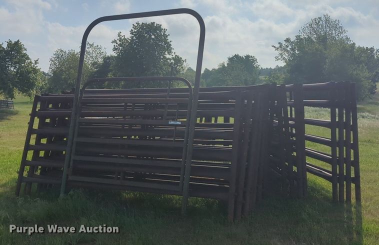 image for item NZ9696 Livestock panels 