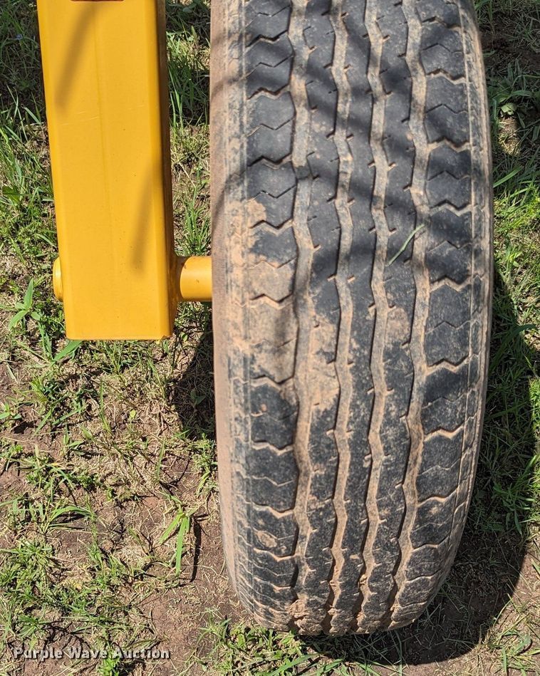 image for item NZ9730 2021 Vermeer VR1224 hay rake