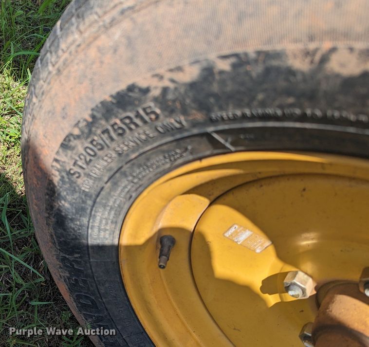 image for item NZ9730 2021 Vermeer VR1224 hay rake