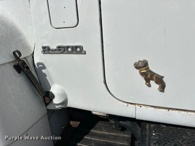 image for item OE9071 1974 Mack R600 grain truck