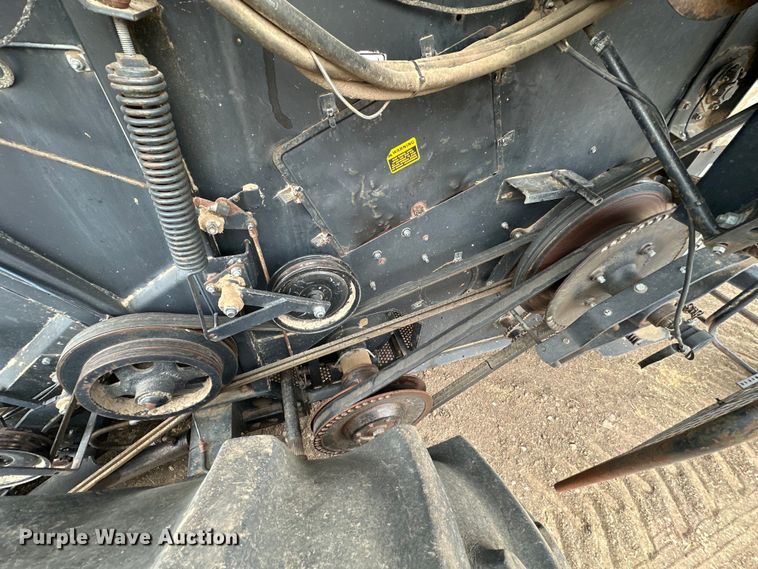 image for item OE9145 1980 Gleaner LM-M2 combine