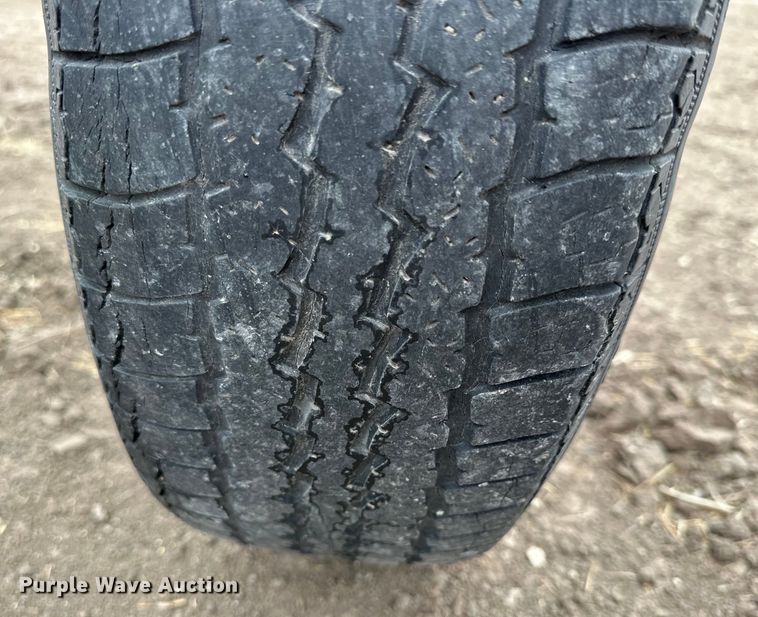 image for item OE9145 1980 Gleaner LM-M2 combine