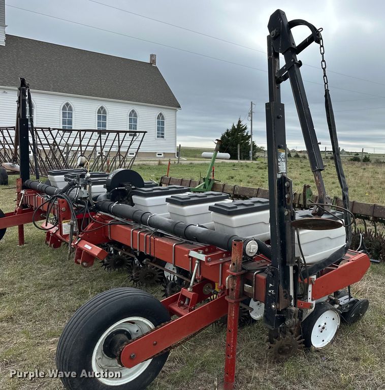 image for item OE9176 White 6700 planter