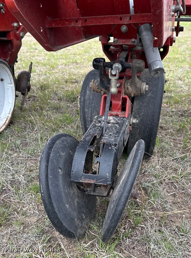 image for item OE9176 White 6700 planter