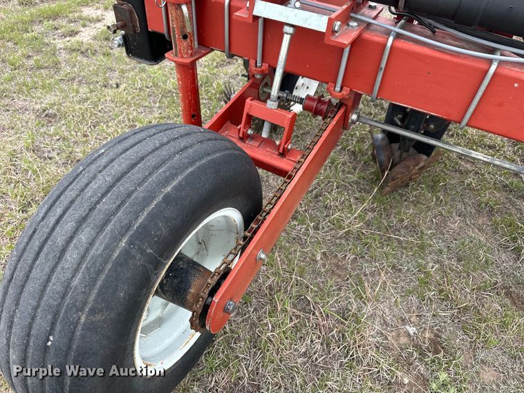 image for item OE9176 White 6700 planter