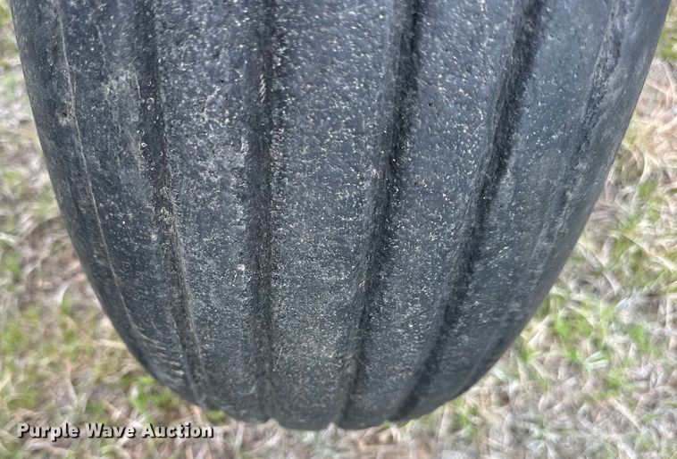 image for item OE9176 White 6700 planter