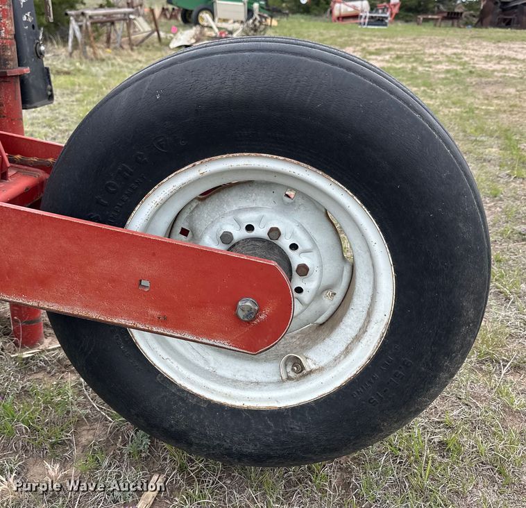 image for item OE9176 White 6700 planter