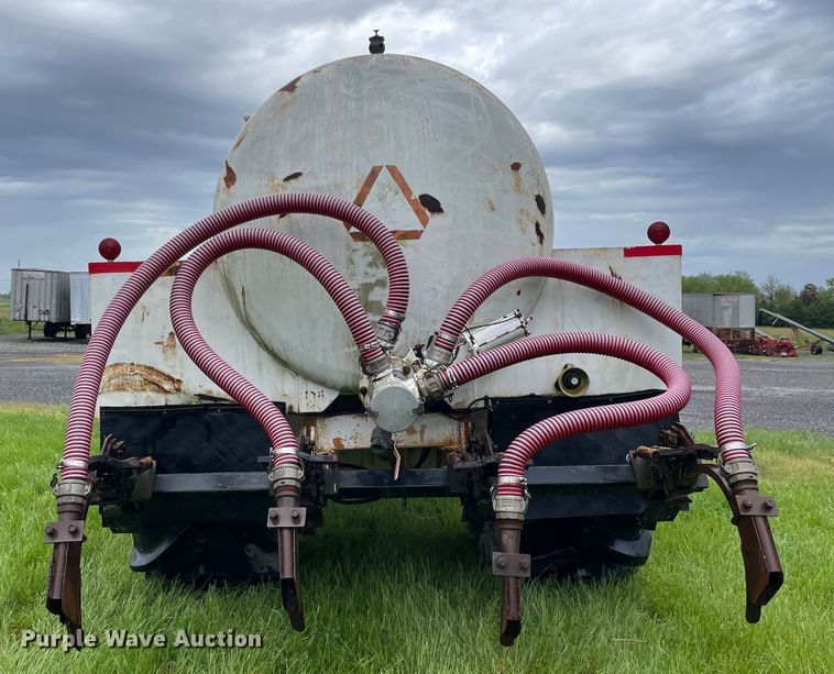 image for item OG9925 Ag-Chem Ag Gator 2004 manure spreader truck