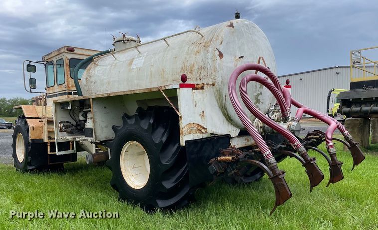 image for item OG9925 Ag-Chem Ag Gator 2004 manure spreader truck