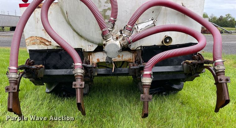image for item OG9925 Ag-Chem Ag Gator 2004 manure spreader truck