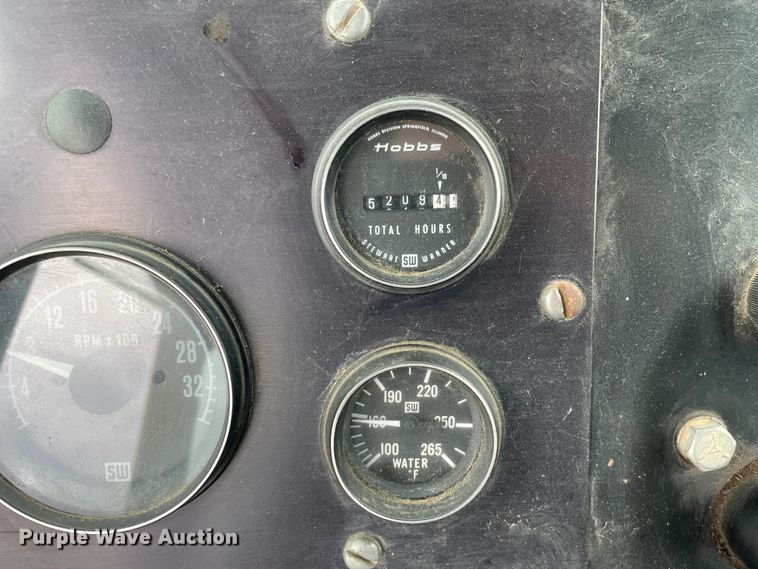 image for item OG9925 Ag-Chem Ag Gator 2004 manure spreader truck