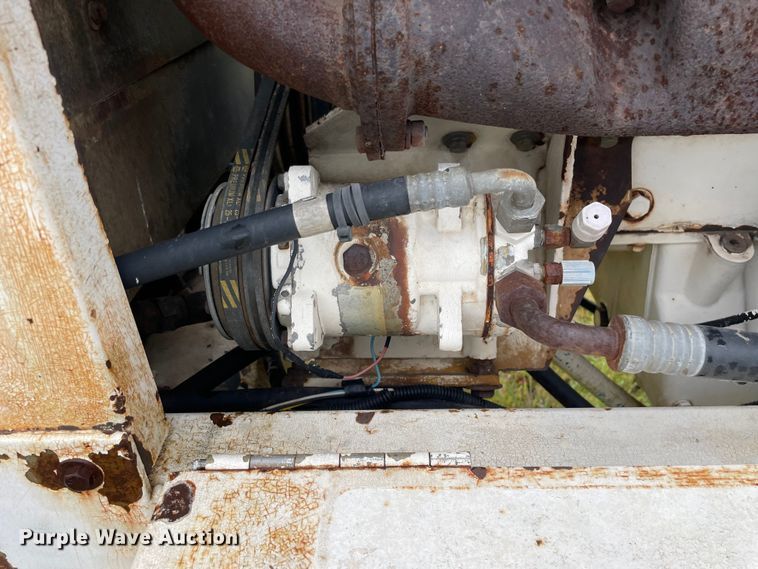 image for item OG9925 Ag-Chem Ag Gator 2004 manure spreader truck