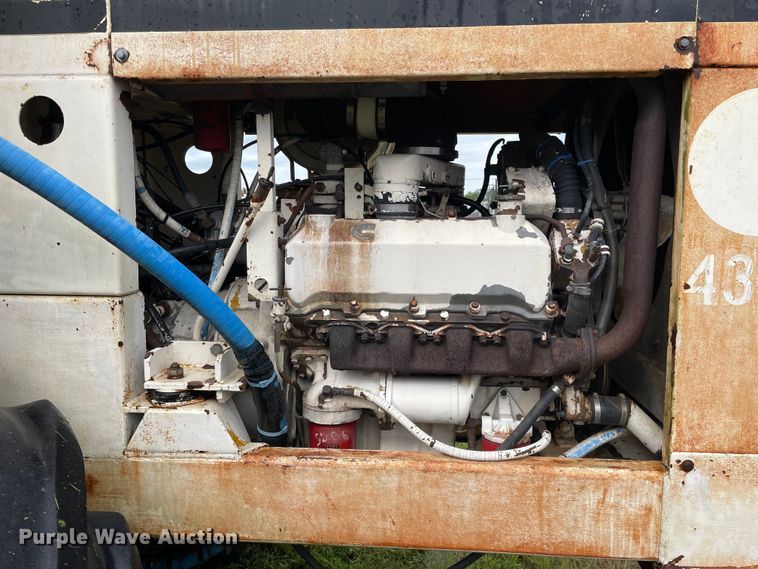 image for item OG9925 Ag-Chem Ag Gator 2004 manure spreader truck