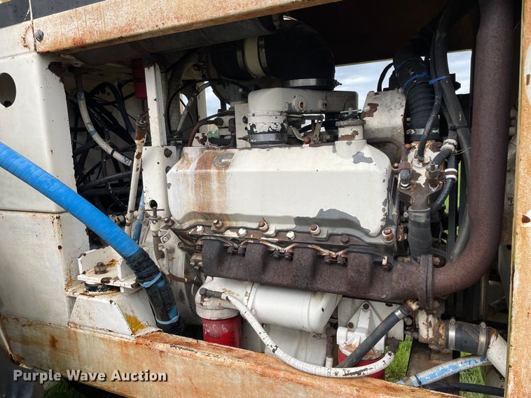 image for item OG9925 Ag-Chem Ag Gator 2004 manure spreader truck