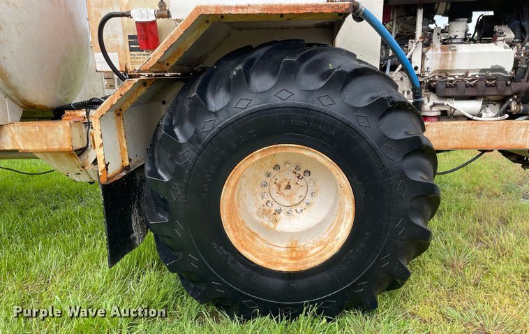 image for item OG9925 Ag-Chem Ag Gator 2004 manure spreader truck