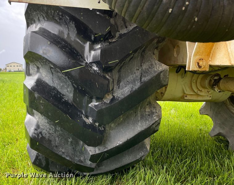 image for item OG9925 Ag-Chem Ag Gator 2004 manure spreader truck