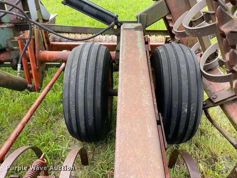 image for item OG9927 Brillion  cultipacker