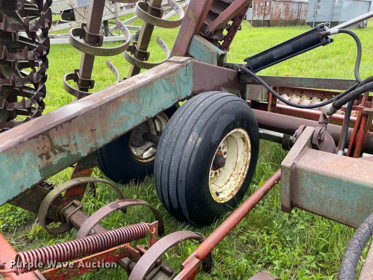 image for item OG9927 Brillion  cultipacker