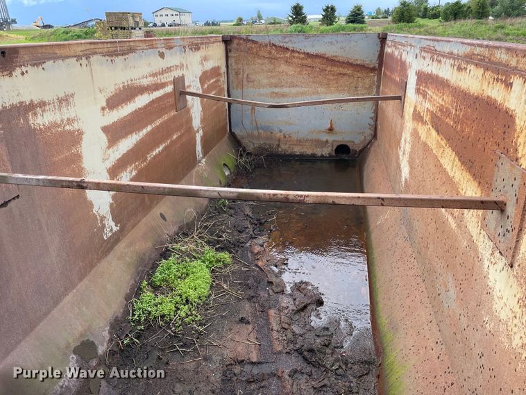 image for item OG9928 (2) roll-off containers 