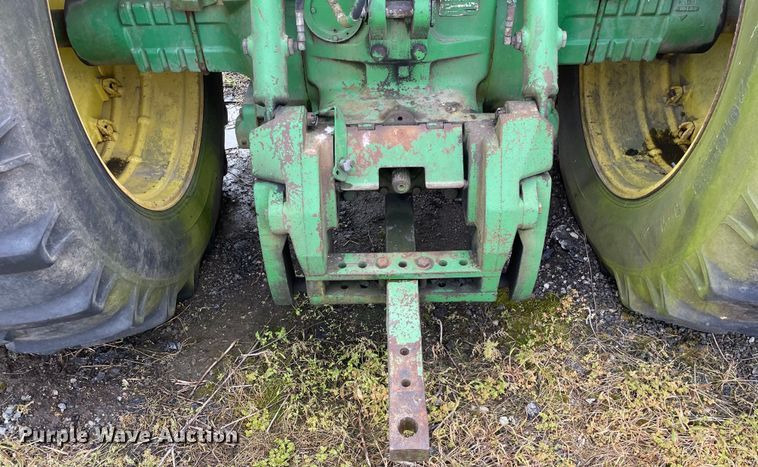 image for item OG9934 1979 John Deere 8640 4WD tractor