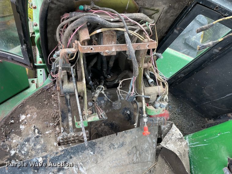 image for item OG9934 1979 John Deere 8640 4WD tractor