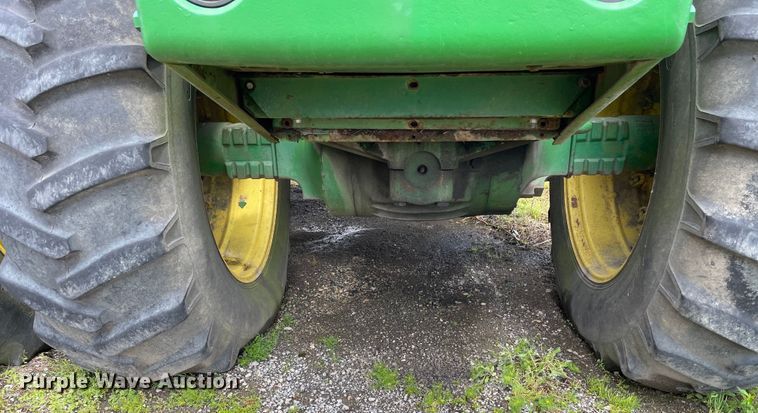 image for item OG9934 1979 John Deere 8640 4WD tractor