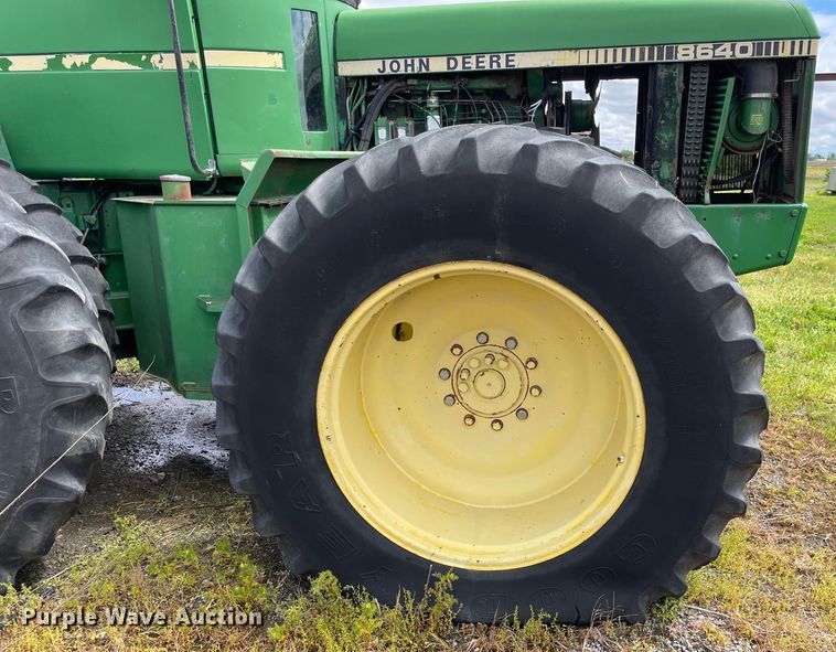 image for item OG9934 1979 John Deere 8640 4WD tractor