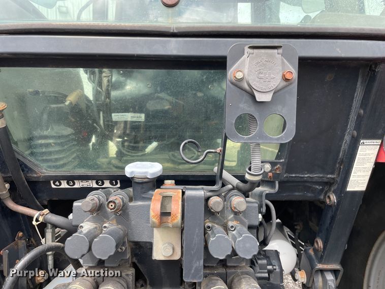 image for item OG9935 2003 Case IH MXM155 MFWD tractor