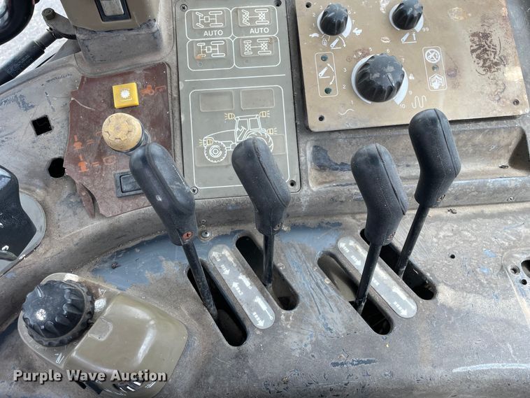 image for item OG9935 2003 Case IH MXM155 MFWD tractor