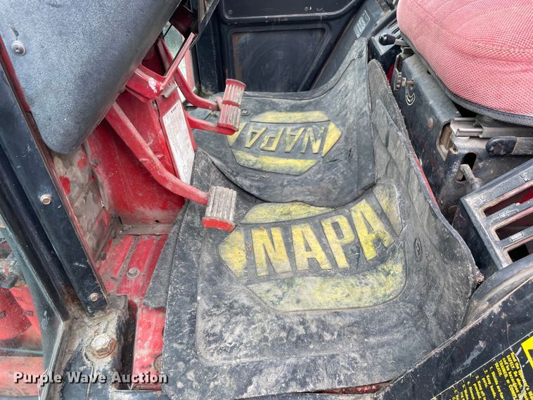 image for item OG9937 1977 International  1486 tractor