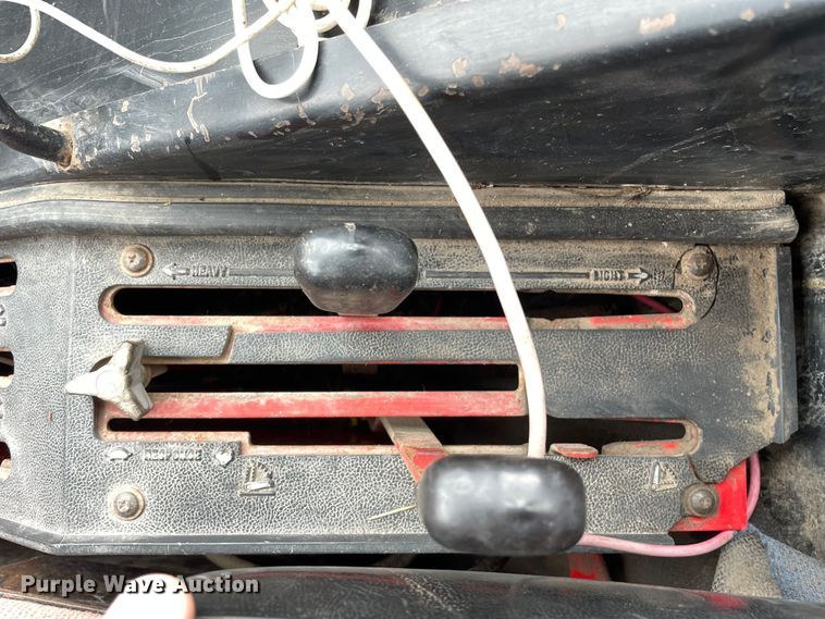 image for item OG9937 1977 International  1486 tractor