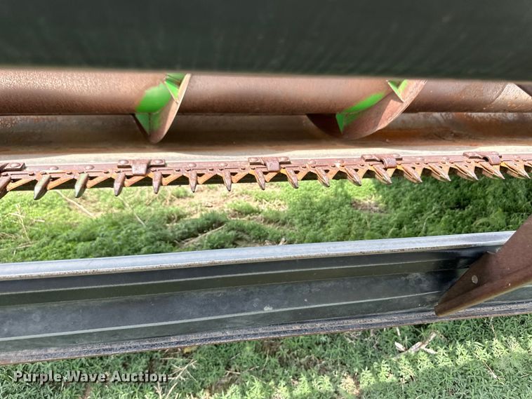 image for item OI9048 1994 John Deere 9600 combine