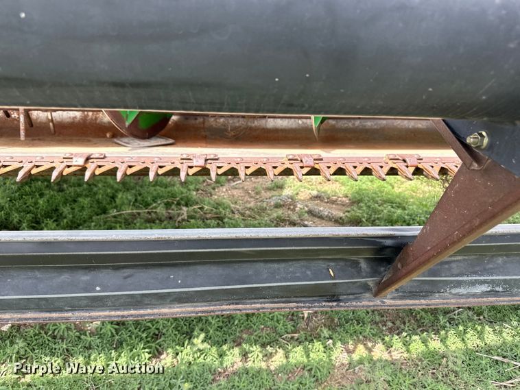 image for item OI9048 1994 John Deere 9600 combine