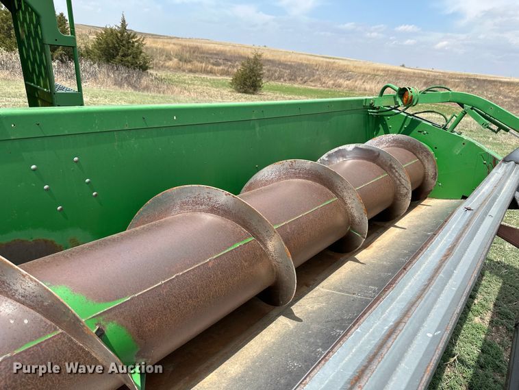 image for item OI9048 1994 John Deere 9600 combine