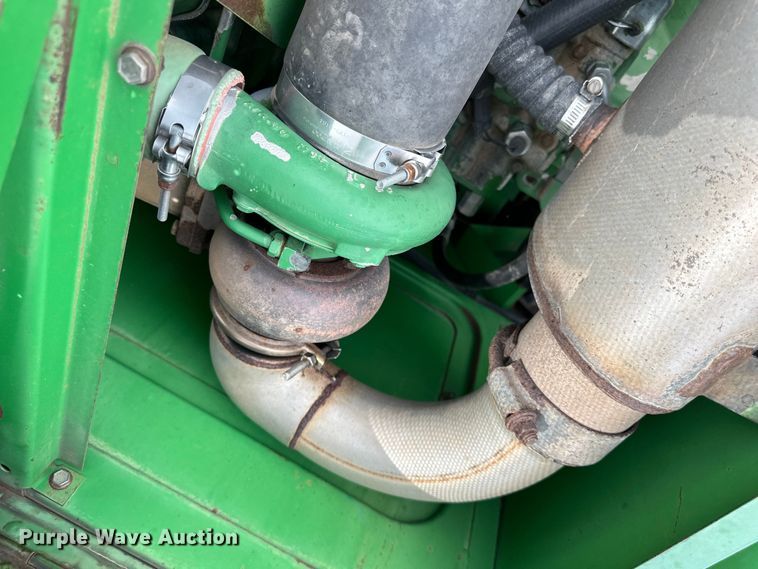 image for item OI9048 1994 John Deere 9600 combine