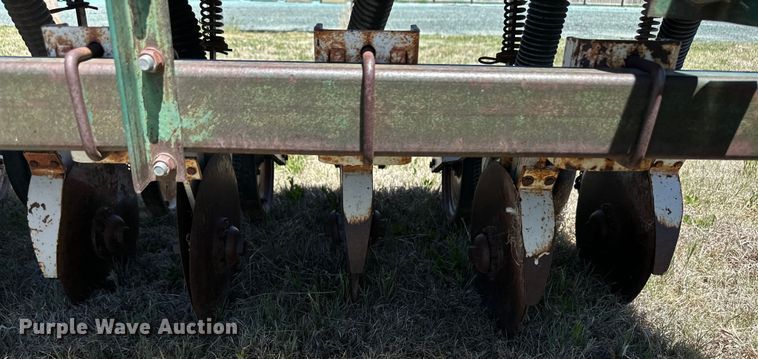 image for item OI9067 Grain drill