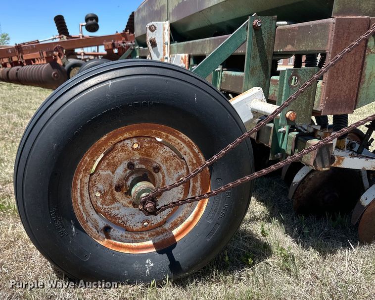 image for item OI9067 Grain drill