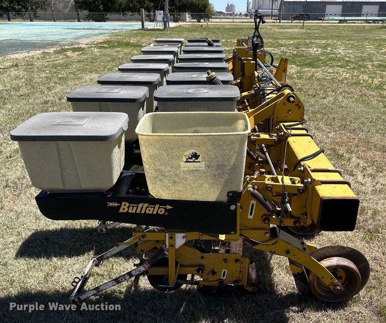 image for item OI9068 Buffalo planter