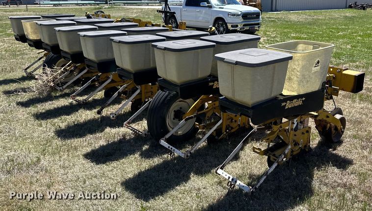 image for item OI9068 Buffalo planter