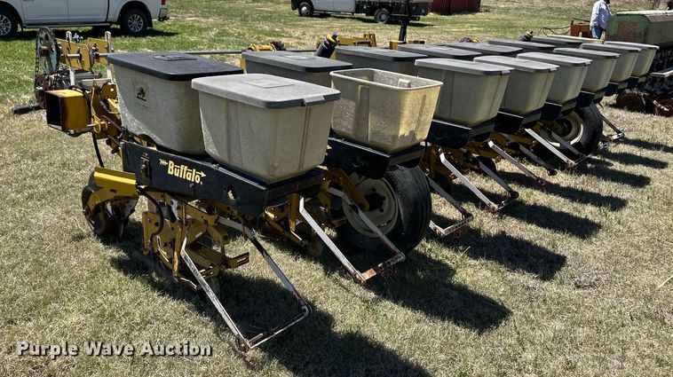 image for item OI9068 Buffalo planter