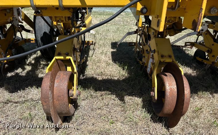 image for item OI9068 Buffalo planter