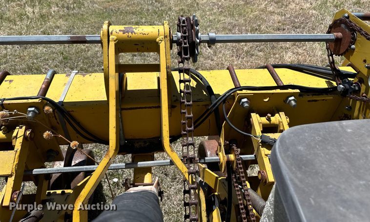 image for item OI9068 Buffalo planter