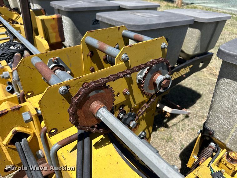 image for item OI9068 Buffalo planter