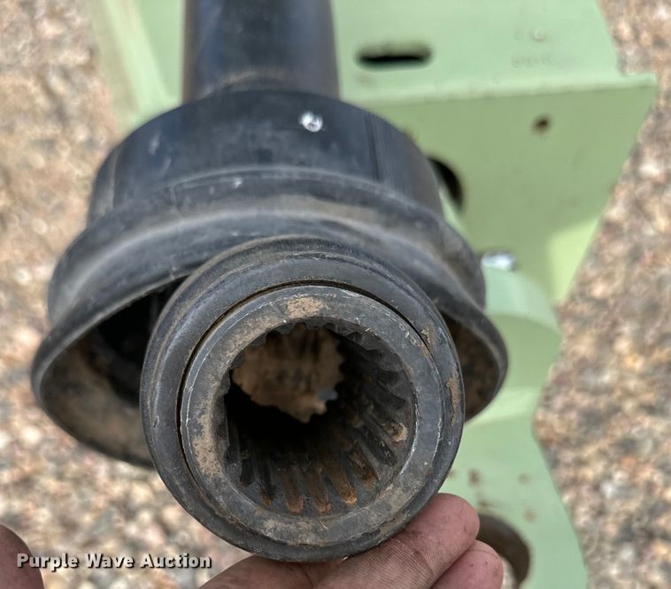 image for item OI9497 2016 Orthman 1010 grain cart