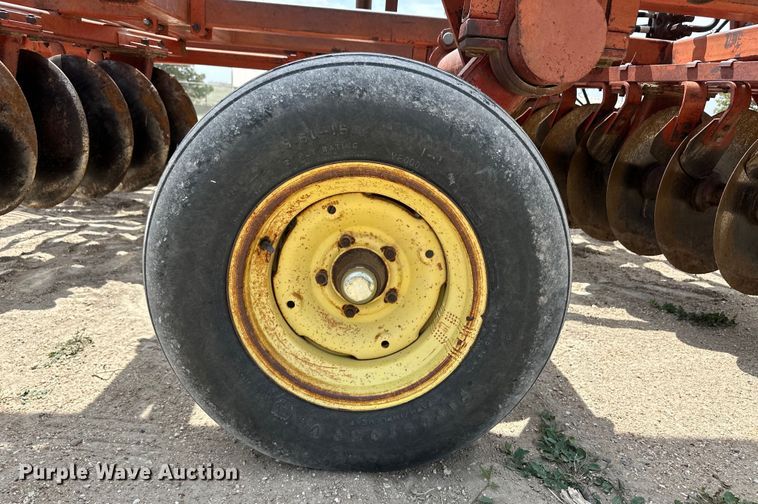 image for item OI9499 Sunflower double off-set disk