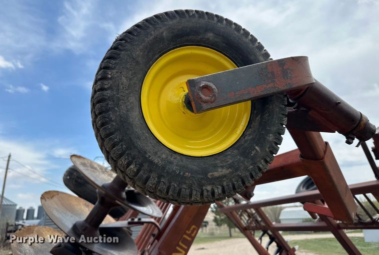 image for item OI9499 Sunflower double off-set disk