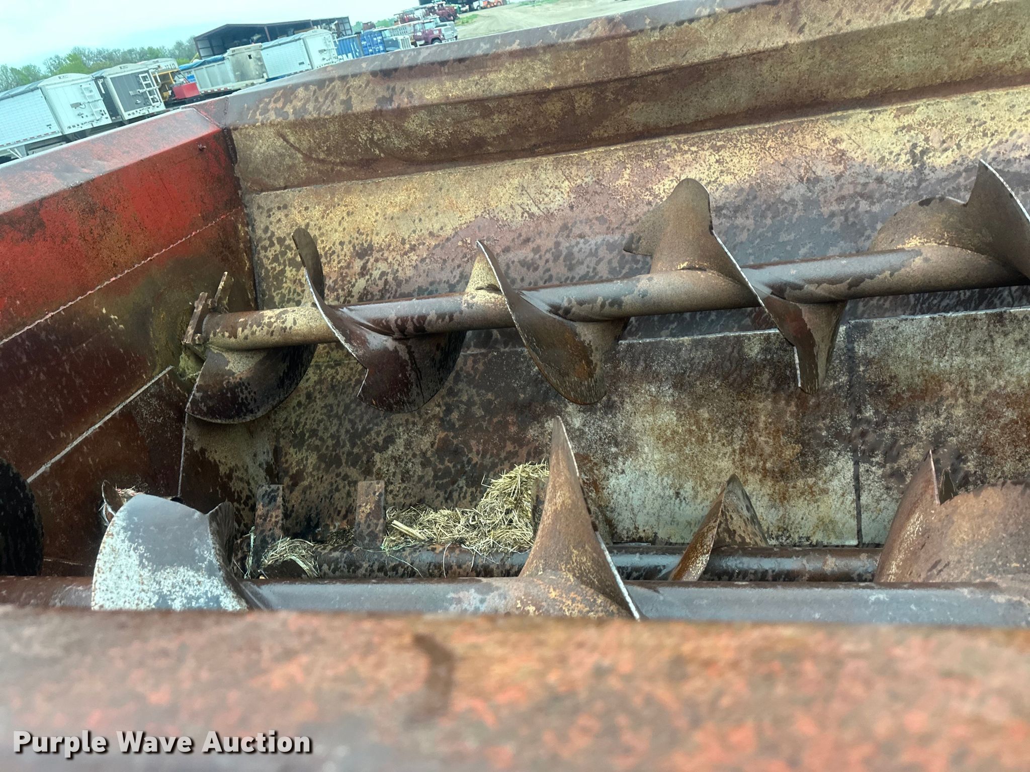 Kelly Ryan feed grinder/mixer in McLouth, KS Item NT9164 for sale