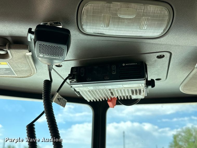 image for item DG4403 2008 Peterbilt  389 semi truck