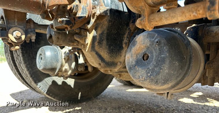 image for item DG4404 1990 Peterbilt 378 semi truck